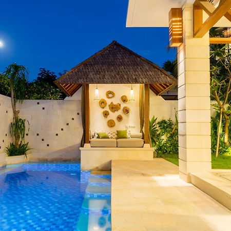 Cascata Villa Canggu Exterior foto
